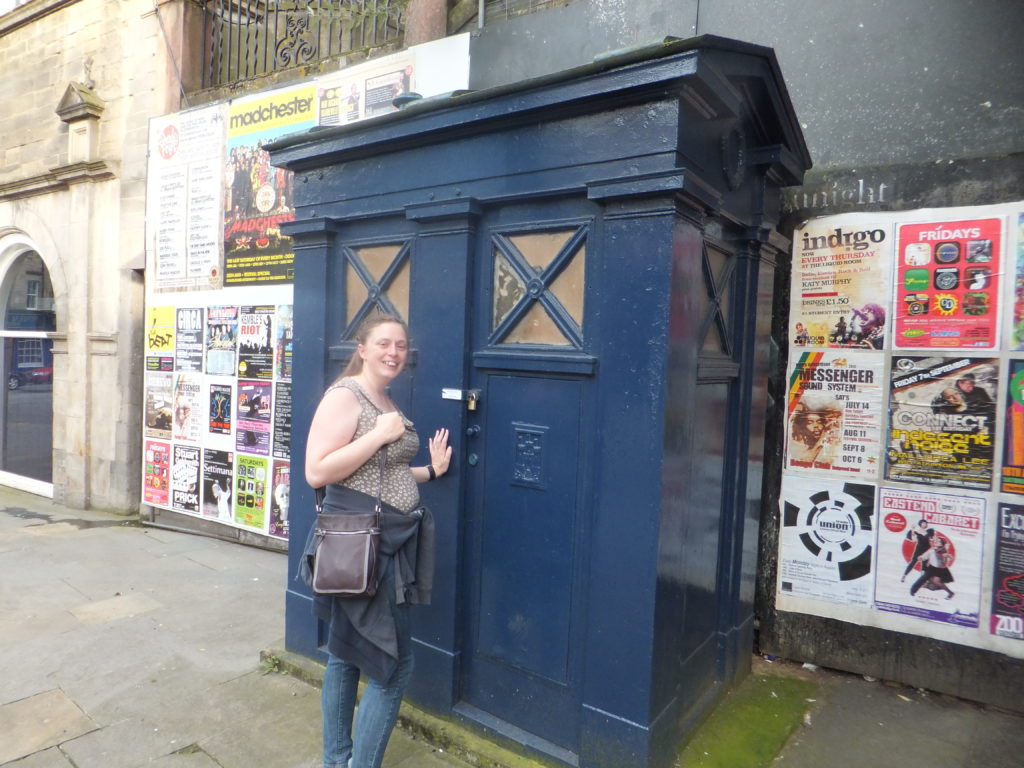Ruth discovers a police box and is inordinately excited.