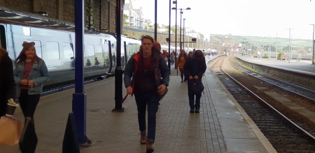 Robin finally arrives in Penzance