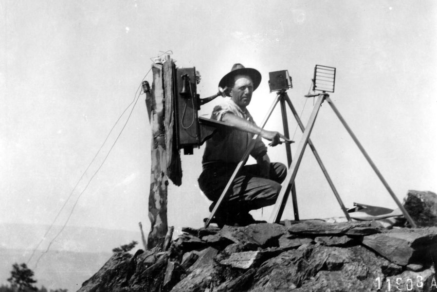 Telephone-to-heliograph conversion circa 1912.