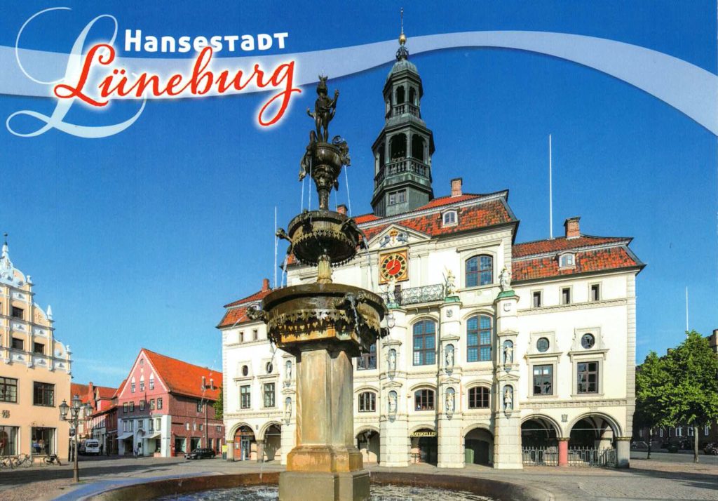 Postcard depicting Lüneburg Town Hall, Lower Saxony, Germany