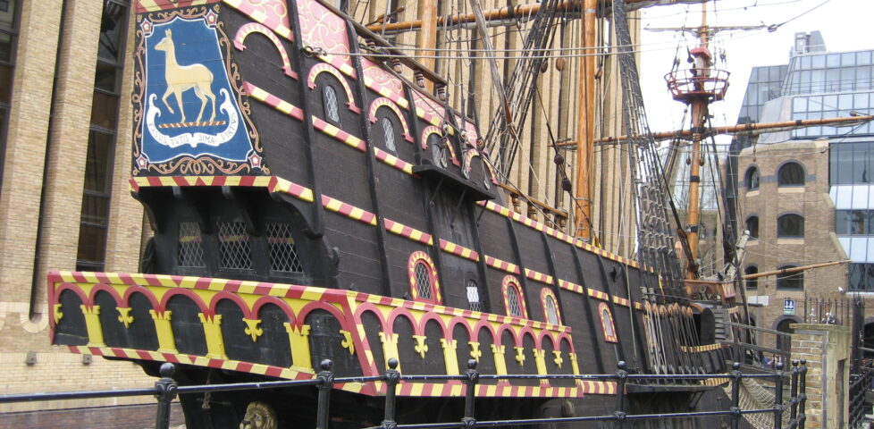 The (replica of the) Golden Hinde