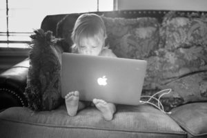 A 2-year-old using a MacBook. Photograph copyright Donnie Ray Jones, used under Creative Commons license.