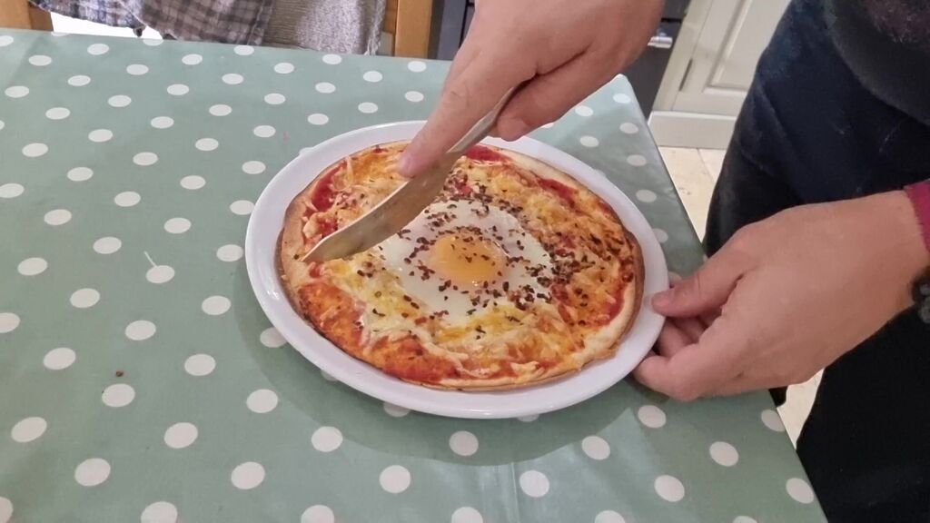 [Article] Quesapizza-pizza