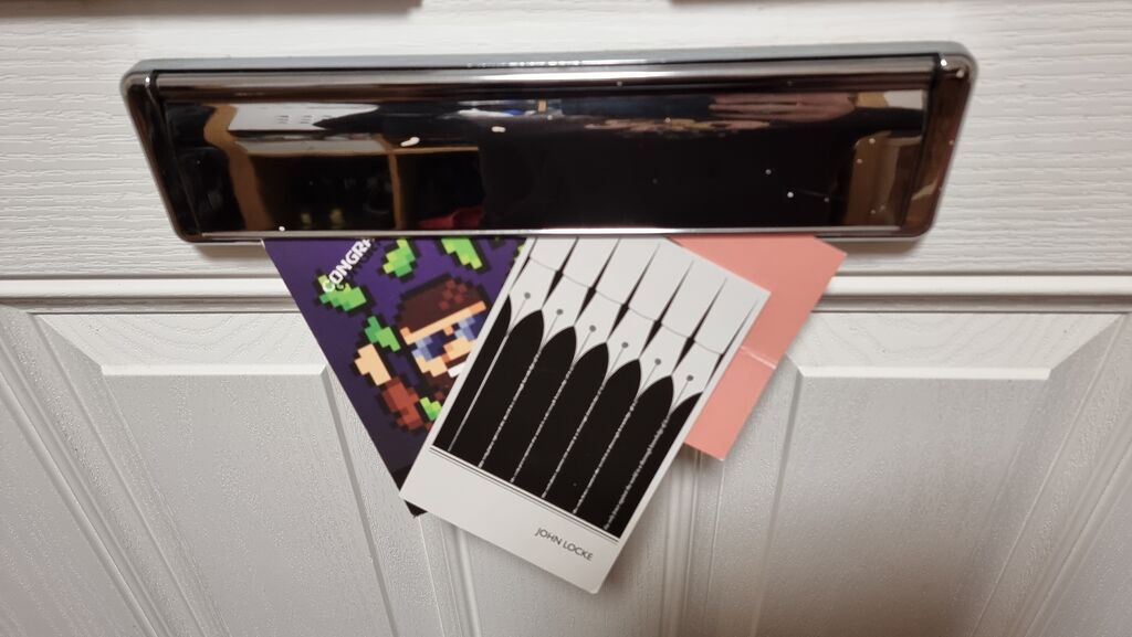 [Article] Postcards… from the Internet!